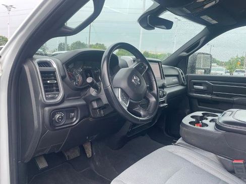 Used 2024 RAM 2500 Big Horn AWD/4WD image 9
