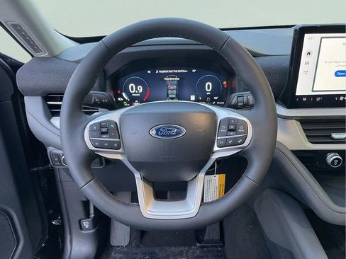 New 2025 Ford Explorer Active w/ Active Comfort Package image 20