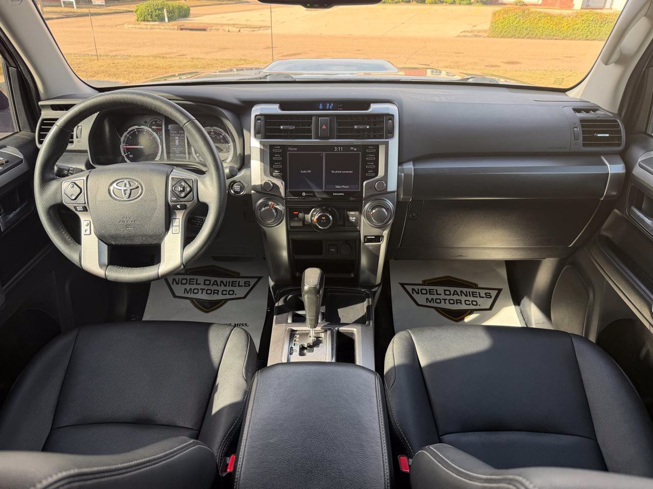 Used 2022 Toyota 4Runner TRD Sport w/ Technology Package RWD image 17