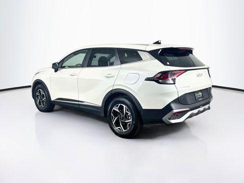 Used 2025 Kia Sportage LX FWD image 5