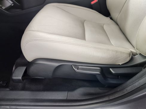 Used 2019 Honda HR-V EX-L image 13