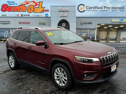 Used 2019 Jeep Cherokee Latitude w/ Cold Weather Group