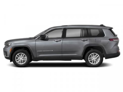 Used 2023 Jeep Grand Cherokee L Limited w/ Trailer Tow Group (B) image 3