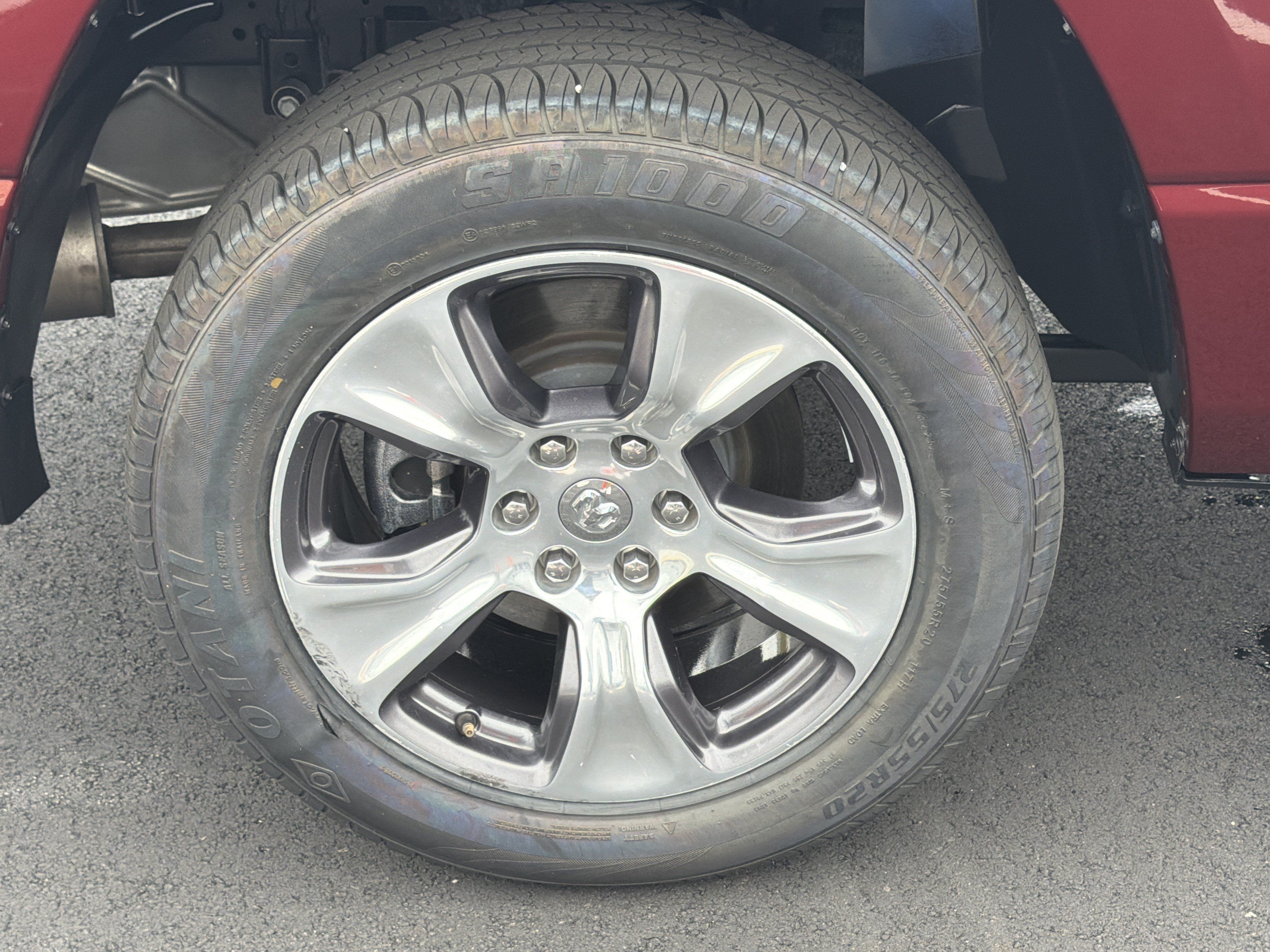 Used 2024 RAM 1500 Laramie RWD image 16