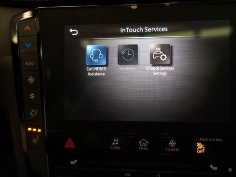 Used 2023 INFINITI QX50 Luxe AWD/4WD image 21
