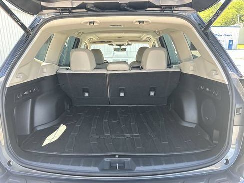 Used 2022 Subaru Forester Limited AWD/4WD image 24