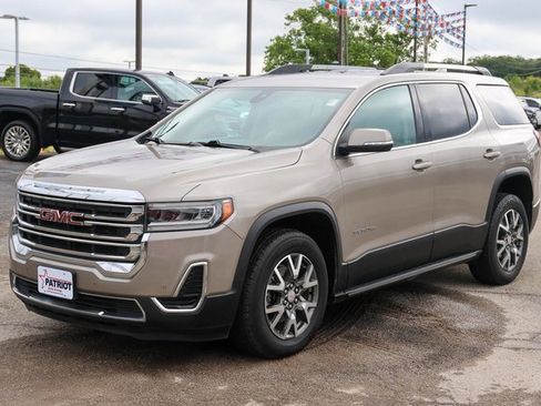 Used 2023 GMC Acadia SLE w/ Driver Convenience Package image 6