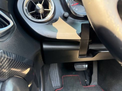 Used 2018 Chevrolet Camaro LT RWD image 32