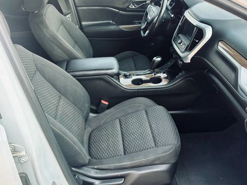 Used 2017 GMC Acadia SLE AWD/4WD image 22