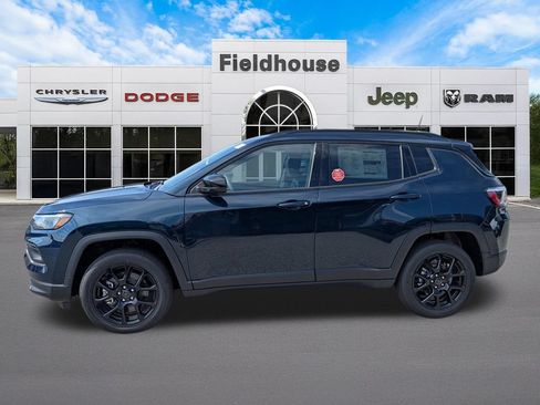 New 2026 Jeep Compass Latitude AWD/4WD image 11