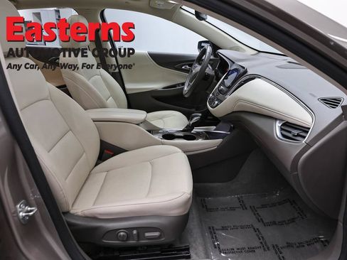 Used 2024 Chevrolet Malibu LT FWD image 26