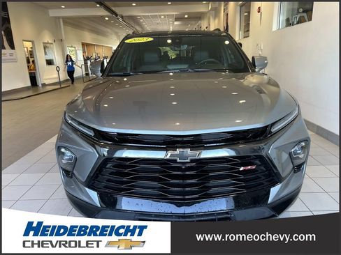 Used 2023 Chevrolet Blazer RS w/ Driver Confidence II Package FWD image 37