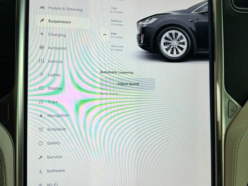 Used 2017 Tesla Model X 100D image 31