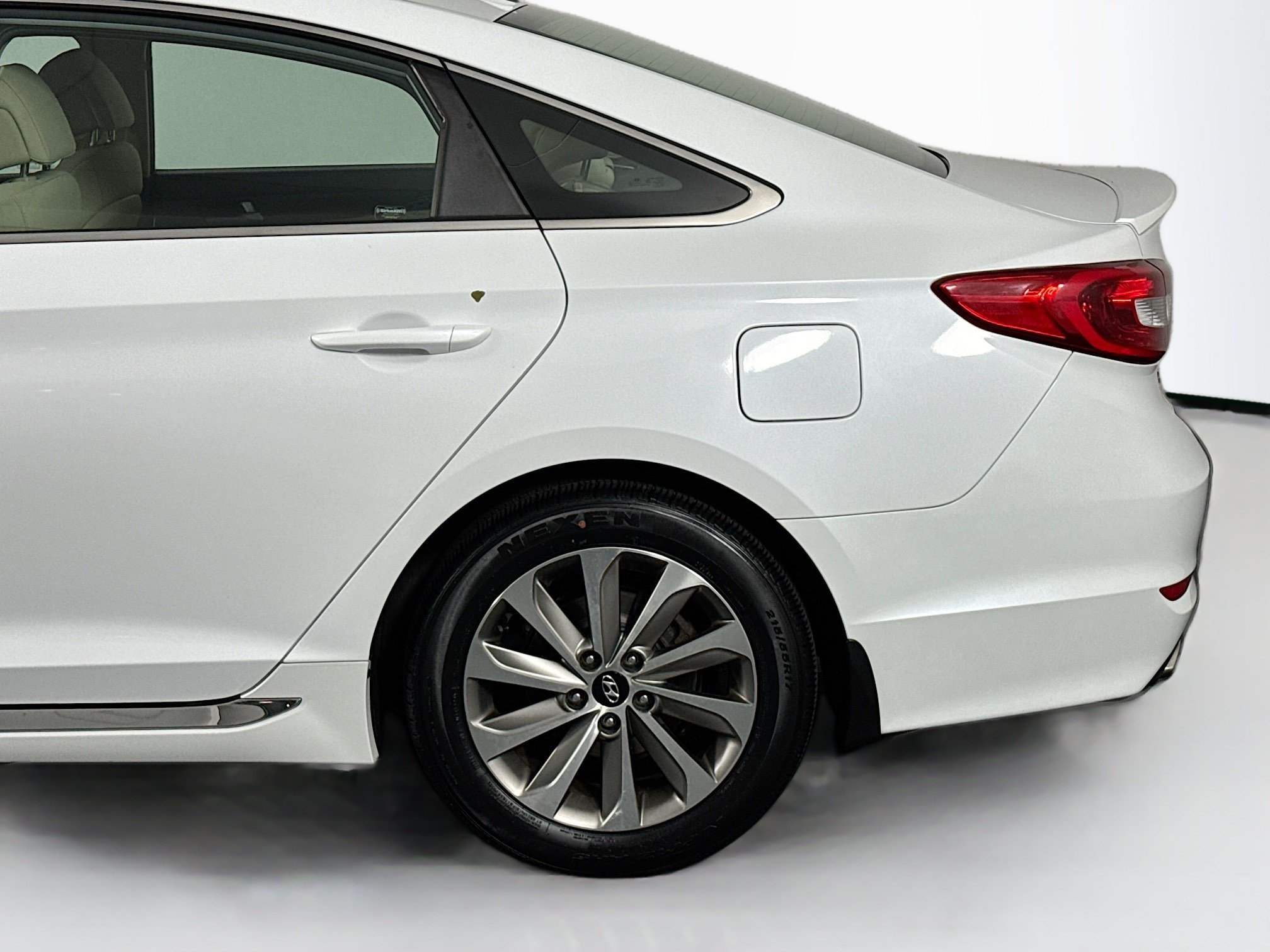 Used 2016 Hyundai Sonata Sport FWD image 43