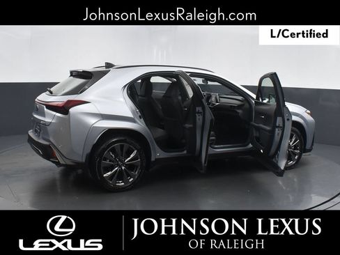 Used 2025 Lexus UX 300h FWD image 31
