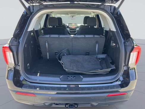 Used 2026 Ford Explorer Active AWD/4WD image 26