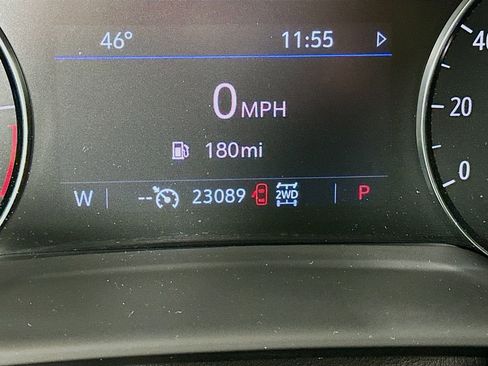 Used 2023 Buick Envision Preferred image 17