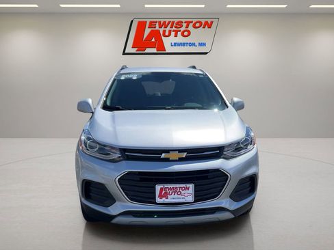 Certified 2022 Chevrolet Trax LT w/ LT Convenience Package AWD/4WD image 8