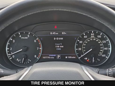 Used 2019 INFINITI QX50 Essential w/ Protection Package image 23