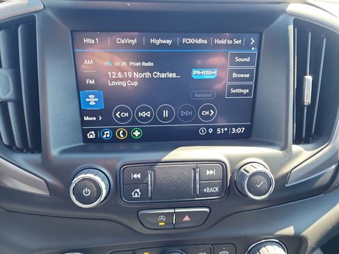 Certified 2023 GMC Terrain AT4 AWD/4WD image 19