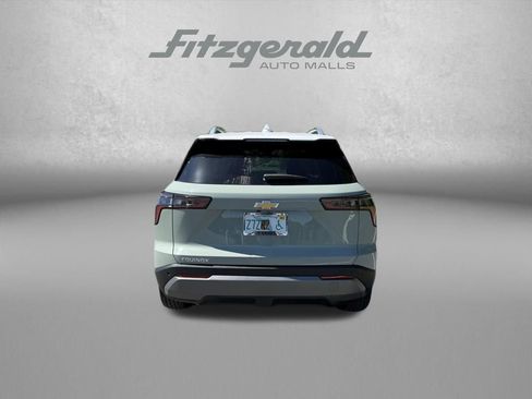 Used 2025 Chevrolet Equinox LT w/ Convenience Package II FWD image 6