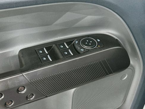 Used 2024 Ford Maverick XL FWD image 17