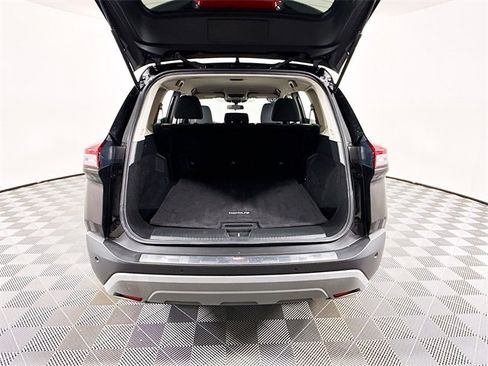 Certified 2021 Nissan Rogue SV image 34