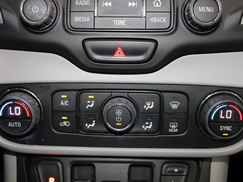 Used 2018 GMC Terrain SLT w/ Preferred Package image 48