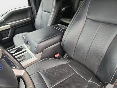 Used 2019 Ford F150 Lariat w/ Equipment Group 502A Luxury RWD image 15