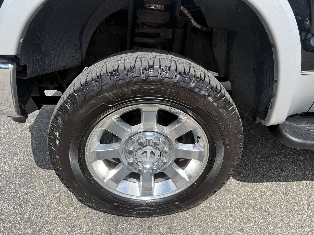 Used 2008 Ford F350 Lariat AWD/4WD image 4