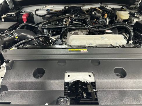 Used 2025 Toyota Tacoma SR5 image 65