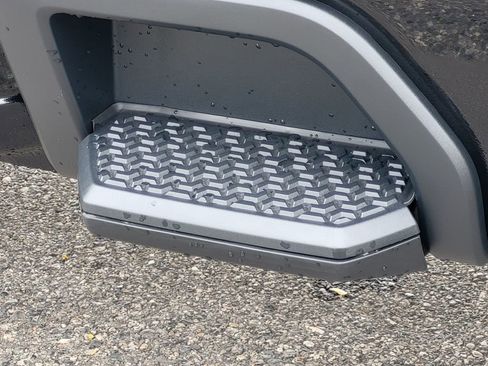 New 2025 GMC Sierra 3500 AT4 w/ Technology Package image 12