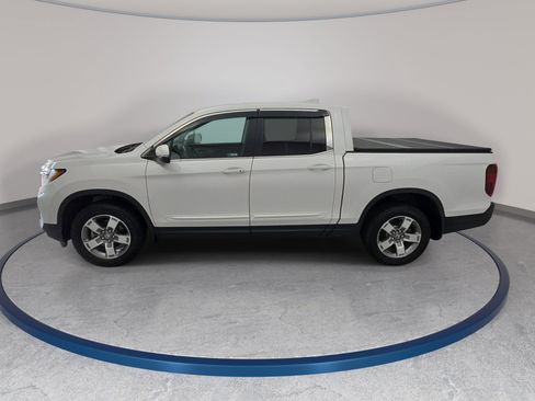 Used 2025 Honda Ridgeline RTL image 8