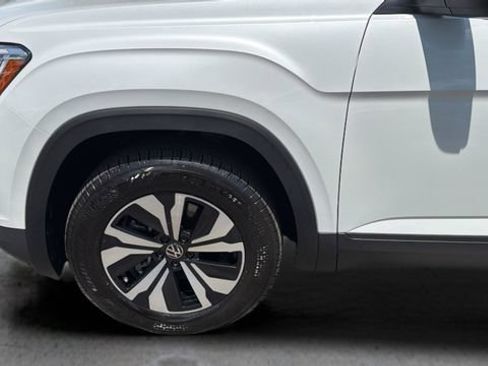 Used 2026 Volkswagen Atlas SE AWD/4WD image 34