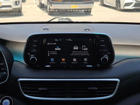 Used 2020 Hyundai Tucson Limited image 17