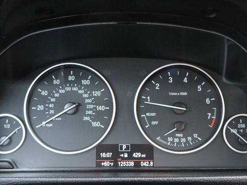 Used 2014 BMW 320i xDrive Sedan image 34