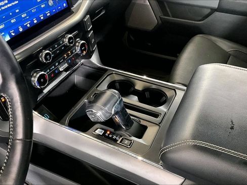Used 2022 Ford F150 Lariat AWD/4WD image 13