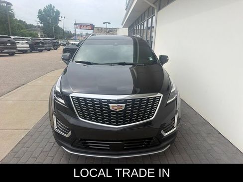 Used 2023 Cadillac XT5 Premium Luxury w/ Platinum Package AWD/4WD image 2
