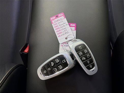 Used 2023 Hyundai Santa Fe Limited AWD/4WD image 34