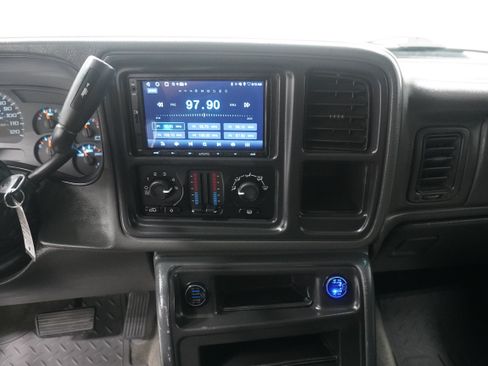 Used 2005 Chevrolet Silverado 1500 LS w/ Light Duty Power Package RWD image 16