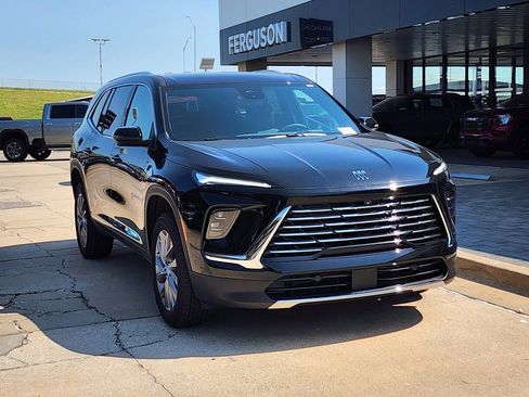 New 2026 Buick Enclave Preferred w/ Power Package image 2