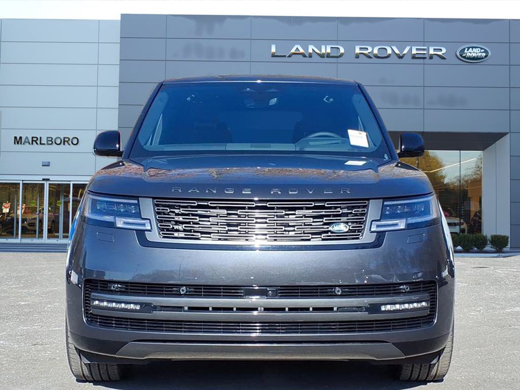 New 2026 Land Rover Range Rover Long Wheelbase SE AWD/4WD image 8
