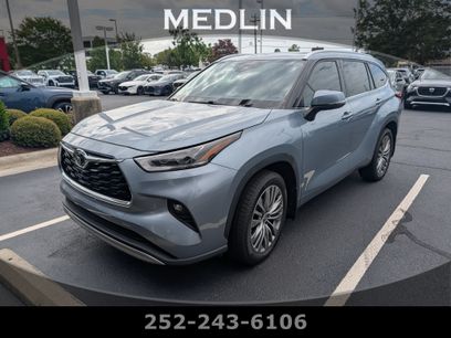 Used 2021 Toyota Highlander Platinum