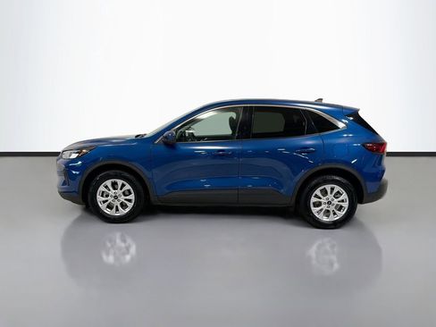 Used 2023 Ford Escape Active w/ Tech Pack #2 AWD/4WD image 6