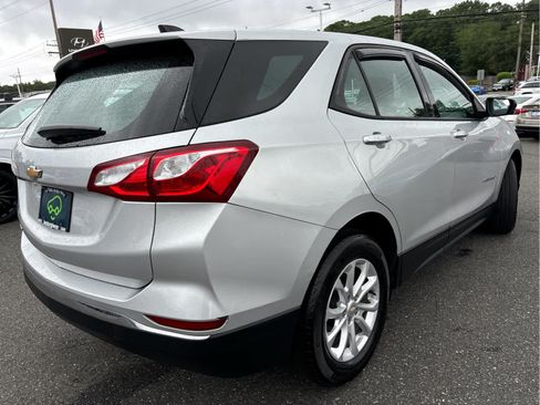 Certified 2018 Chevrolet Equinox LS FWD image 29