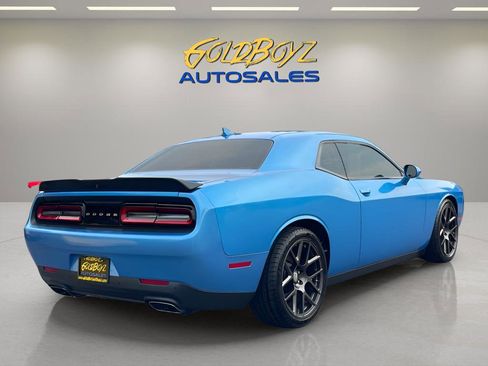 Used 2016 Dodge Challenger R/T Scat Pack image 4