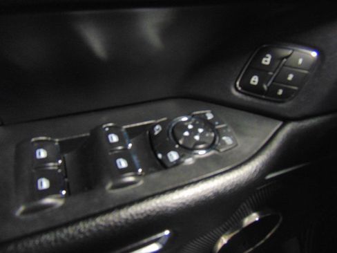 Used 2021 Ford Expedition Limited image 9