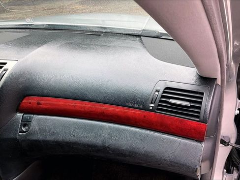 Used 2007 Lexus LS 460 RWD image 23