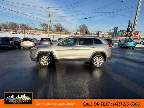 Used 2015 Jeep Cherokee Limited image 8