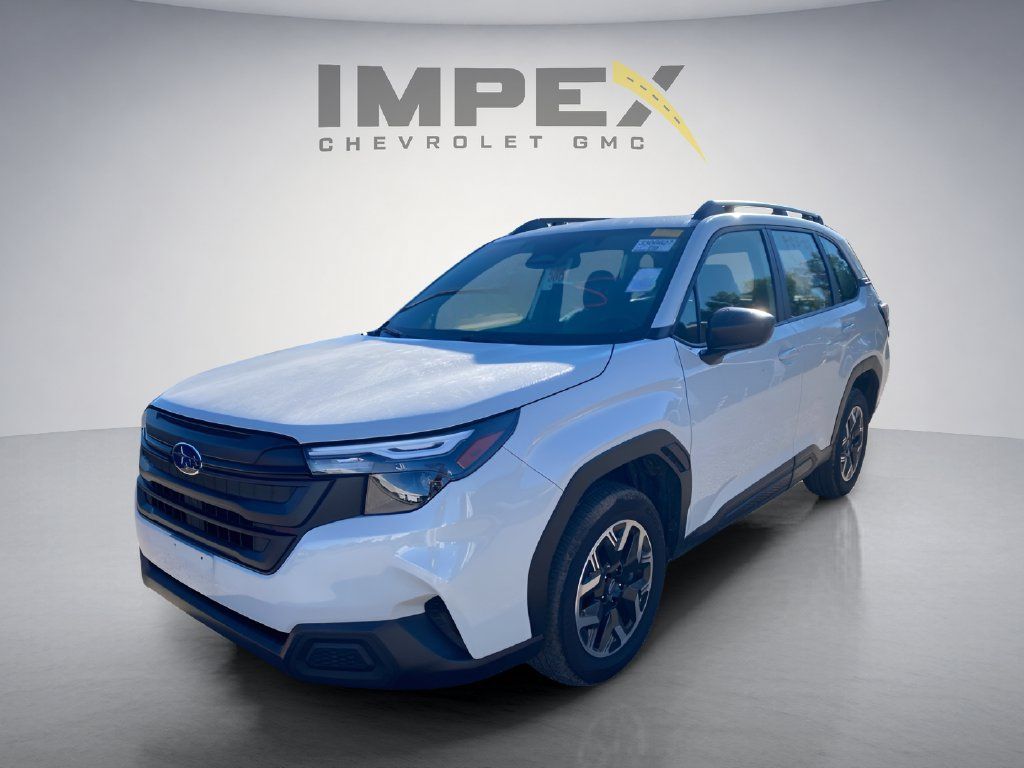 Used 2025 Subaru Forester AWD/4WD image 1
